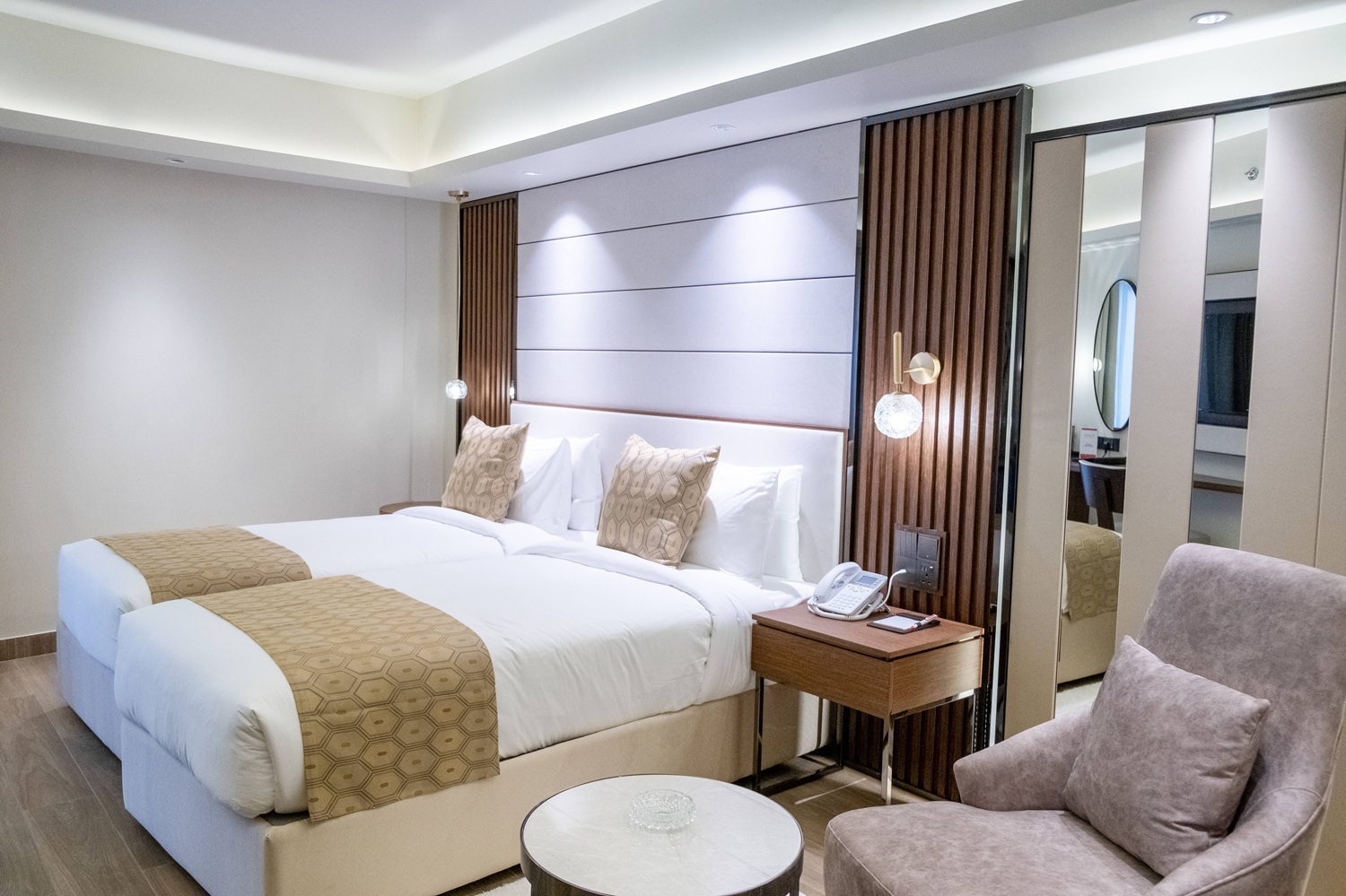 Ramada by Wyndham - 1
